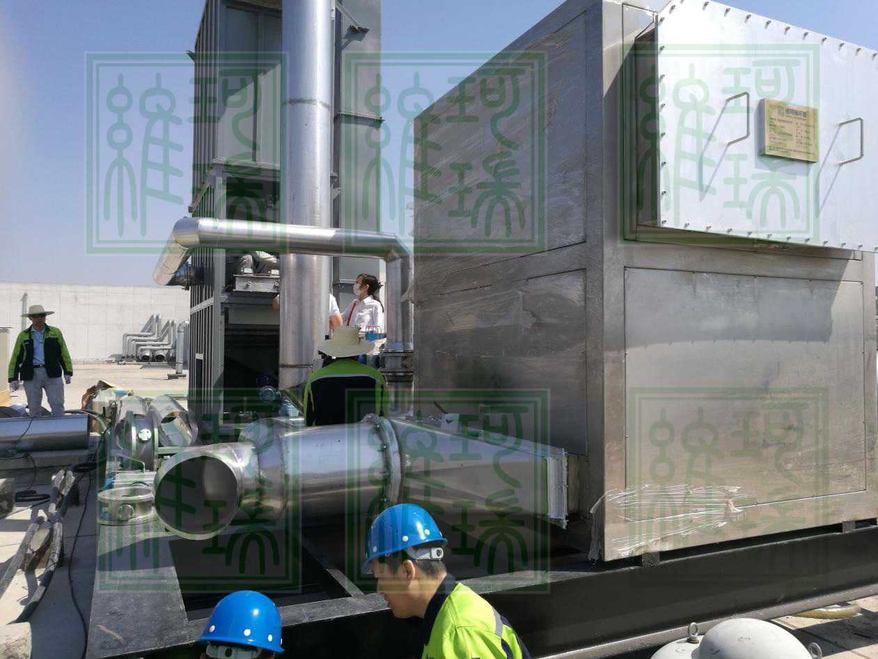 “烈日當空，干活依然不放松”——記維珂瑞北京藥廠安裝現(xiàn)場